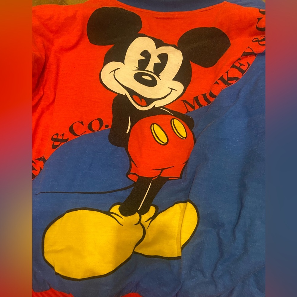 Women’s/Men’s Vintage Mickey Mouse sweater M/L
